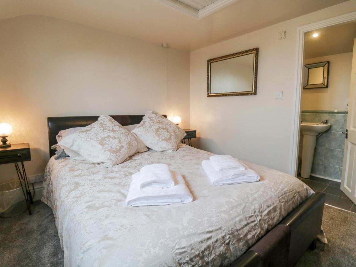 1 Queens Square Windermere Kültér fotó